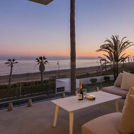 Villa Vacation Marbella I Imare Waterfront, Beachfront Villa, Rooftop Jacuzzi, Indoor