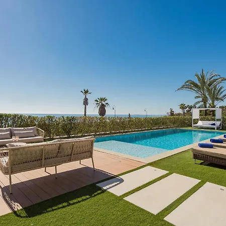 Villa Vacation Marbella I Imare Waterfront, Beachfront Villa, Rooftop Jacuzzi, Indoor *