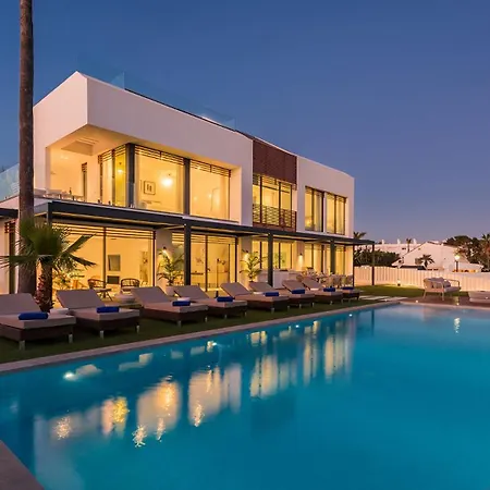 Villa Vacation Marbella I Imare Waterfront, Beachfront Villa, Rooftop Jacuzzi, Indoor Estepona